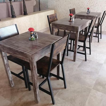 Casa Dahlia 2 Bed & Breakfast Mazatlan Ngoại thất bức ảnh