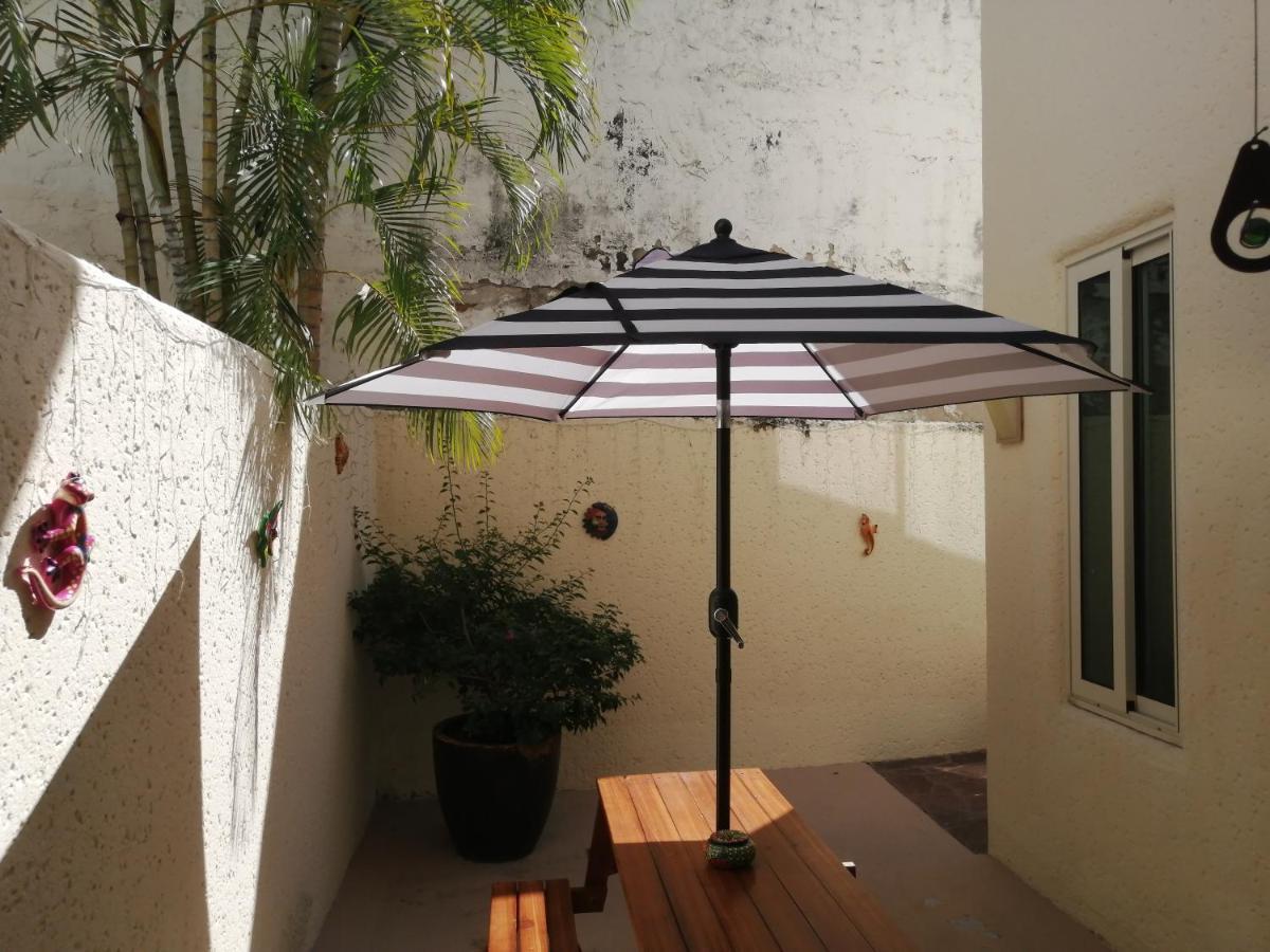 Casa Dahlia 2 Bed & Breakfast Mazatlan Ngoại thất bức ảnh