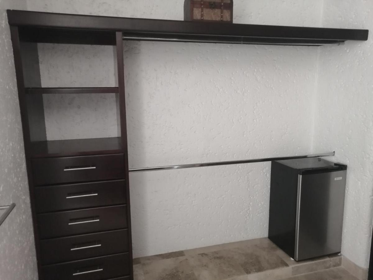 Casa Dahlia 2 Bed & Breakfast Mazatlan Ngoại thất bức ảnh