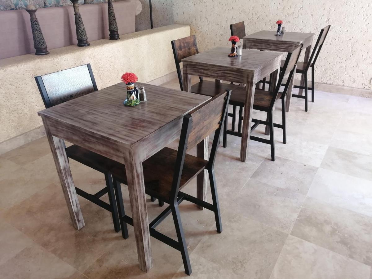 Casa Dahlia 2 Bed & Breakfast Mazatlan Ngoại thất bức ảnh